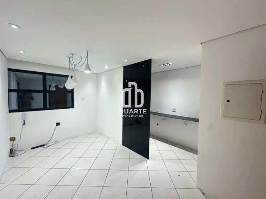Sala Comercial para alugar, 35m2 em Aparecida, Santos - SP - imagem 3 Foto 3 de Sala Comercial para alugar, 35m2 em Aparecida, Santos - SP
