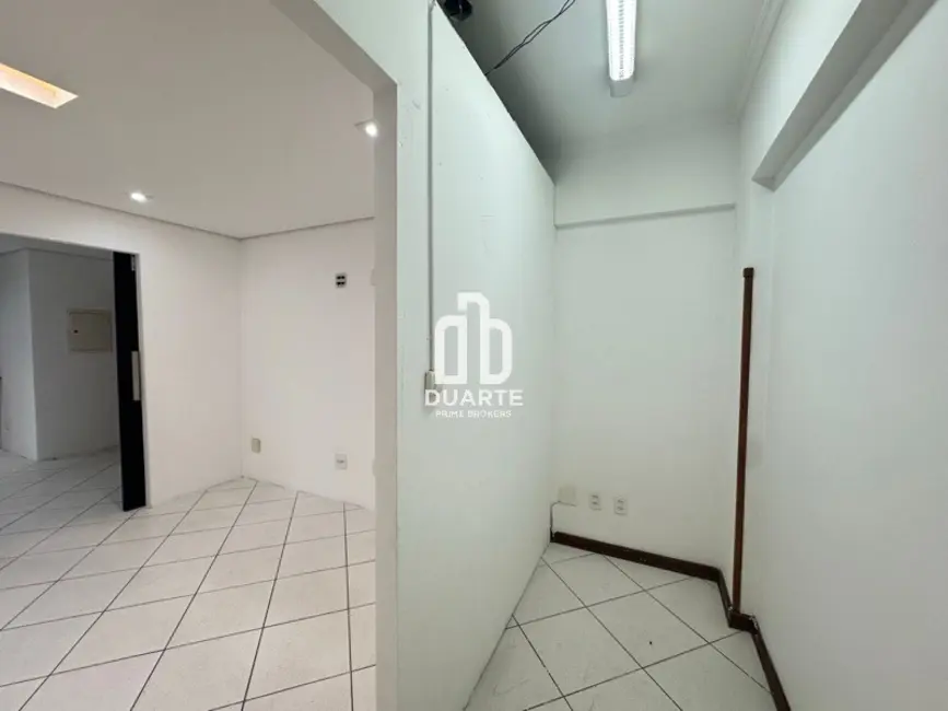 Sala Comercial para alugar, 35m2 em Aparecida, Santos - SP - imagem 8 Foto 8 de Sala Comercial para alugar, 35m2 em Aparecida, Santos - SP