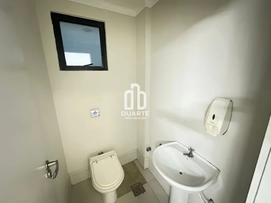 Sala Comercial para alugar, 42m2 em Aparecida, Santos - SP - imagem 2 Foto 2 de Sala Comercial para alugar, 42m2 em Aparecida, Santos - SP