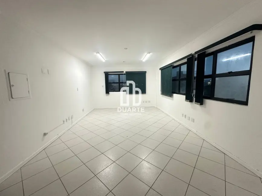 Foto 2 de Sala Comercial para alugar, 35m2 em Aparecida, Santos - SP
