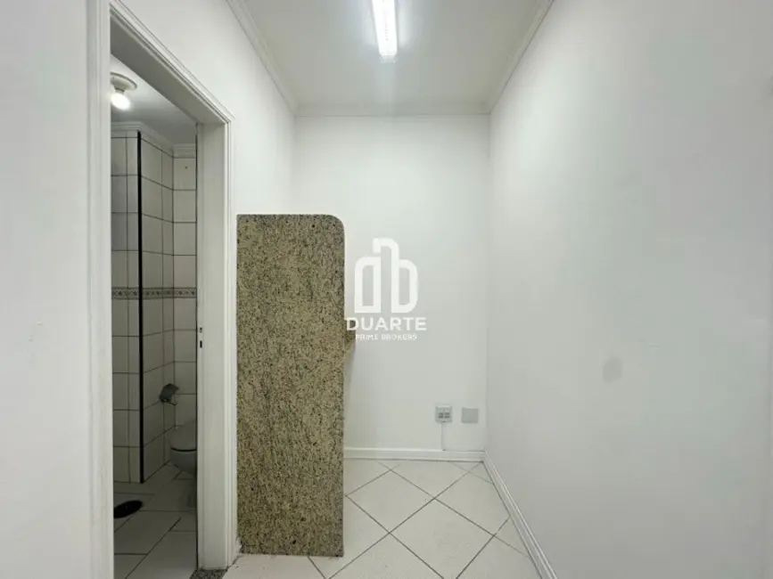 Sala Comercial para alugar, 35m2 em Aparecida, Santos - SP - imagem 3 Foto 3 de Sala Comercial para alugar, 35m2 em Aparecida, Santos - SP