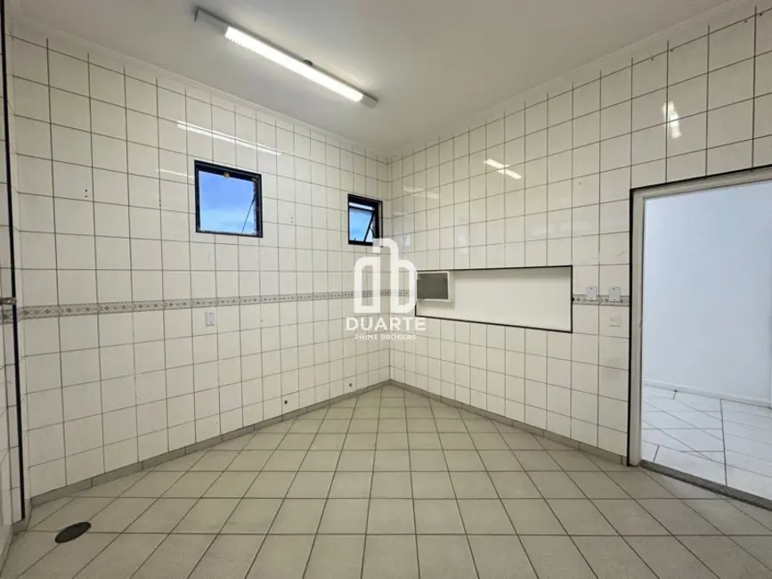 Foto 2 de Sala Comercial para alugar, 246m2 em Aparecida, Santos - SP