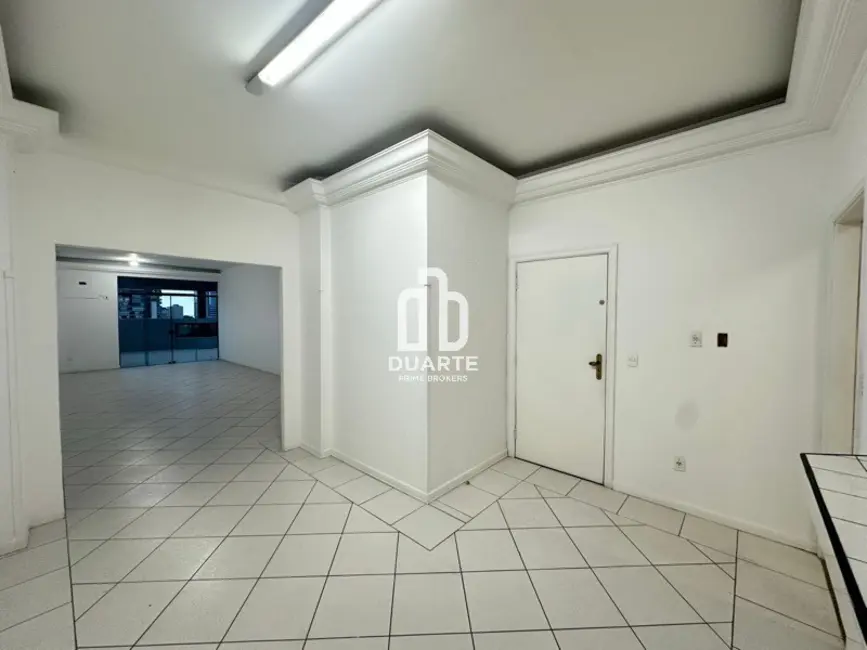 Foto 5 de Sala Comercial para alugar, 246m2 em Aparecida, Santos - SP