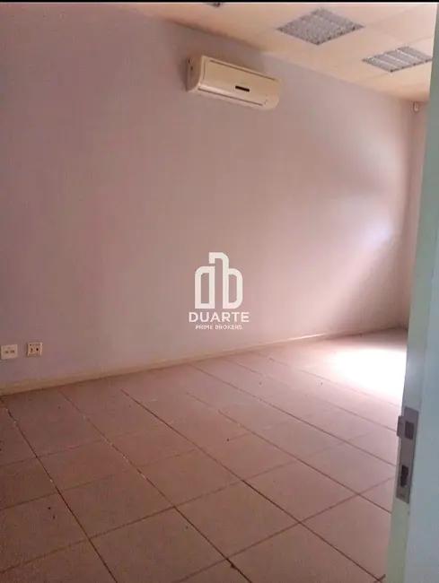 Sala Comercial para alugar, 392m2 em Pompéia, Santos - SP - imagem 6 Foto 6 de Sala Comercial para alugar, 392m2 em Pompéia, Santos - SP