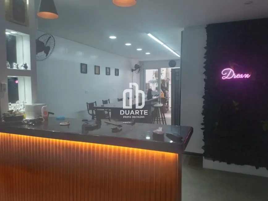 Casa com 4 quartos à venda, 212m2 em Ponta da Praia, Santos - SP - imagem 4 Foto 4 de Casa com 4 quartos à venda, 212m2 em Ponta da Praia, Santos - SP