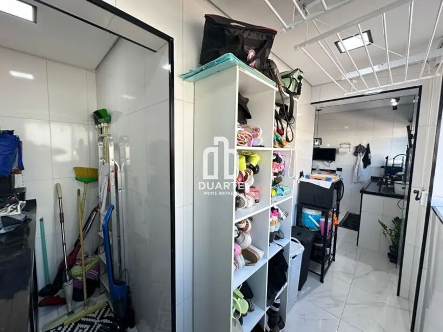 Foto 7 de Apartamento com 2 quartos à venda, 71m2 em Embaré, Santos - SP
