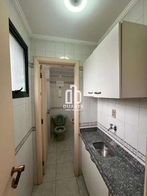 Sala Comercial à venda, 100m2 em Encruzilhada, Santos - SP - imagem 3 Foto 3 de Sala Comercial à venda, 100m2 em Encruzilhada, Santos - SP