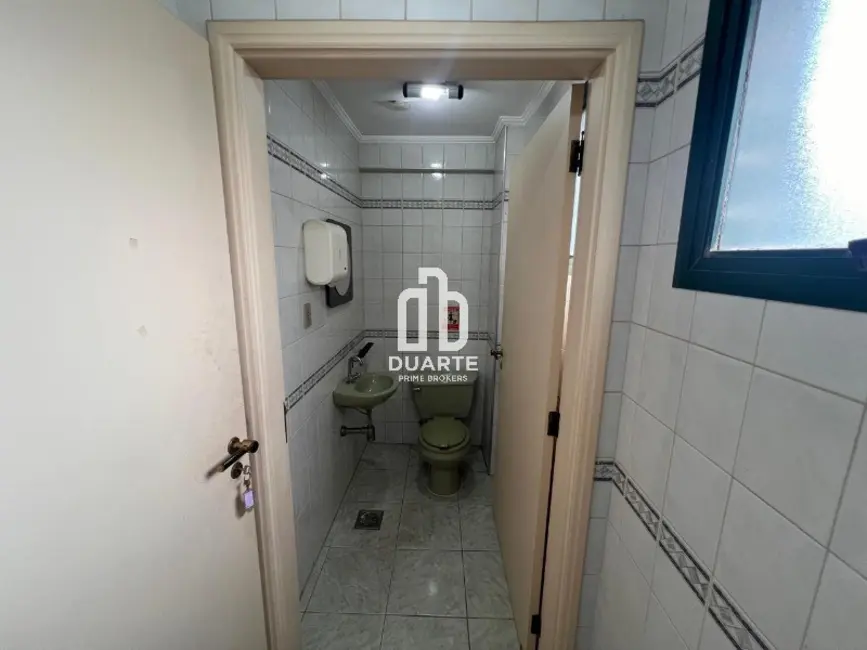 Sala Comercial à venda, 100m2 em Encruzilhada, Santos - SP - imagem 7 Foto 7 de Sala Comercial à venda, 100m2 em Encruzilhada, Santos - SP