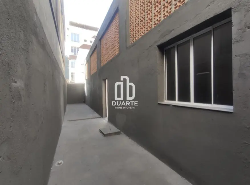 Armazém / Galpão para alugar, 800m2 em Vila Mathias, Santos - SP - imagem 5 Foto 5 de Armazém / Galpão para alugar, 800m2 em Vila Mathias, Santos - SP