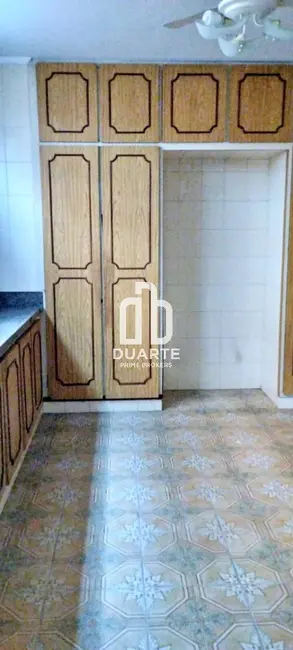 Casa com 4 quartos para alugar, 248m2 em Ponta da Praia, Santos - SP - imagem 9 Foto 9 de Casa com 4 quartos para alugar, 248m2 em Ponta da Praia, Santos - SP