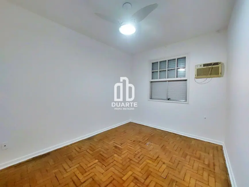 Foto 9 de Apartamento com 2 quartos à venda, 62m2 em Marapé, Santos - SP