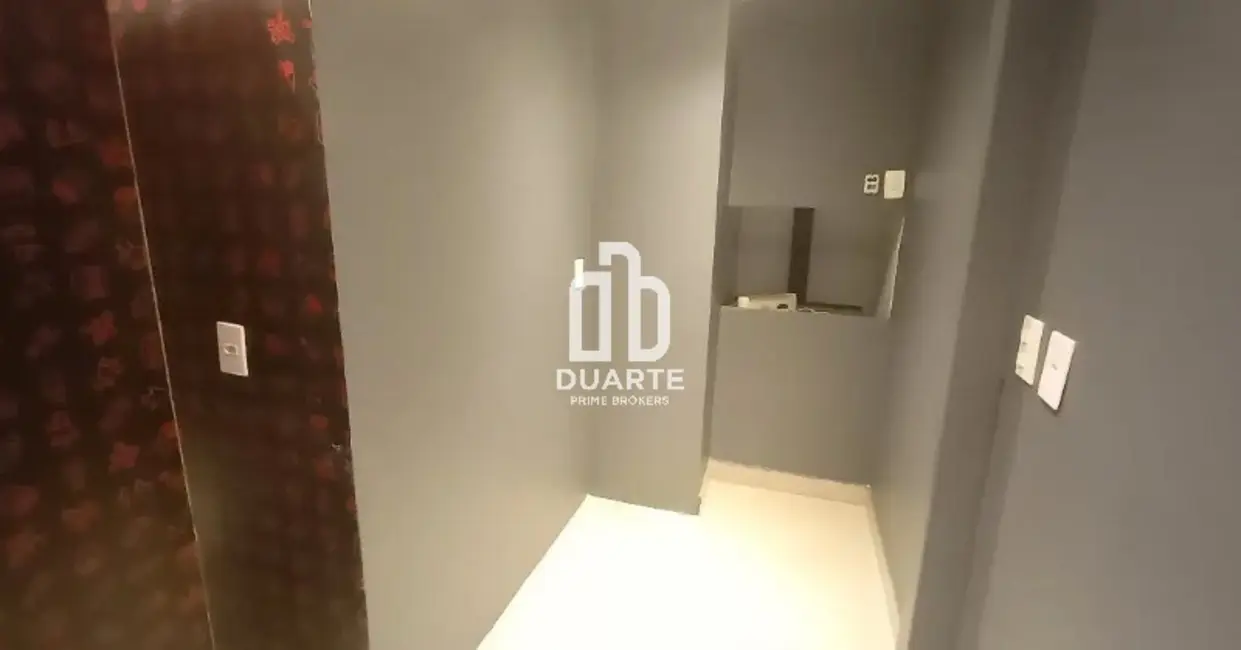 Loja para alugar, 45m2 em Gonzaga, Santos - SP - imagem 6 Foto 6 de Loja para alugar, 45m2 em Gonzaga, Santos - SP