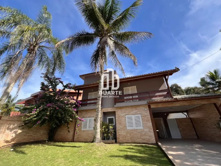 Foto 2 de Casa com 5 quartos à venda, 250m2 em Riviera de São Lourenço, Bertioga - SP