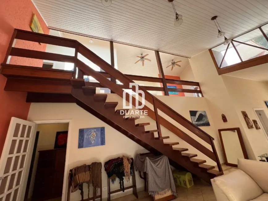 Foto 4 de Casa com 5 quartos à venda, 250m2 em Riviera de São Lourenço, Bertioga - SP