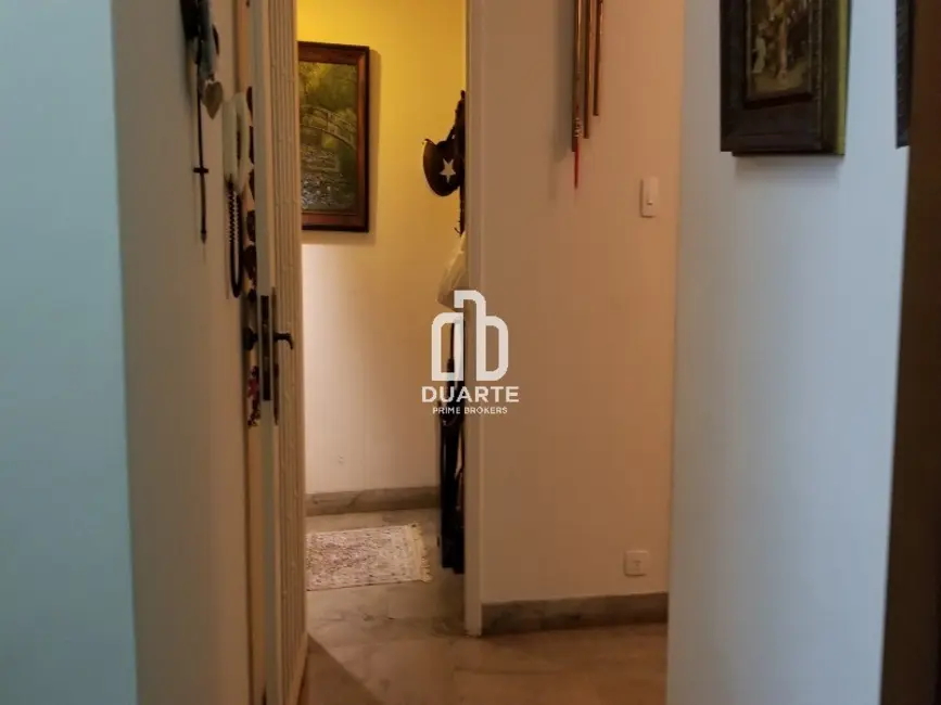 Foto 9 de Apartamento com 4 quartos à venda, 319m2 em Gonzaga, Santos - SP