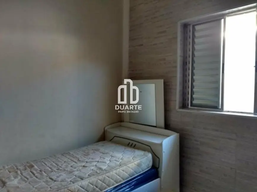 Foto 2 de Casa com 2 quartos à venda, 76m2 em Vila Cascatinha, Sao Vicente - SP