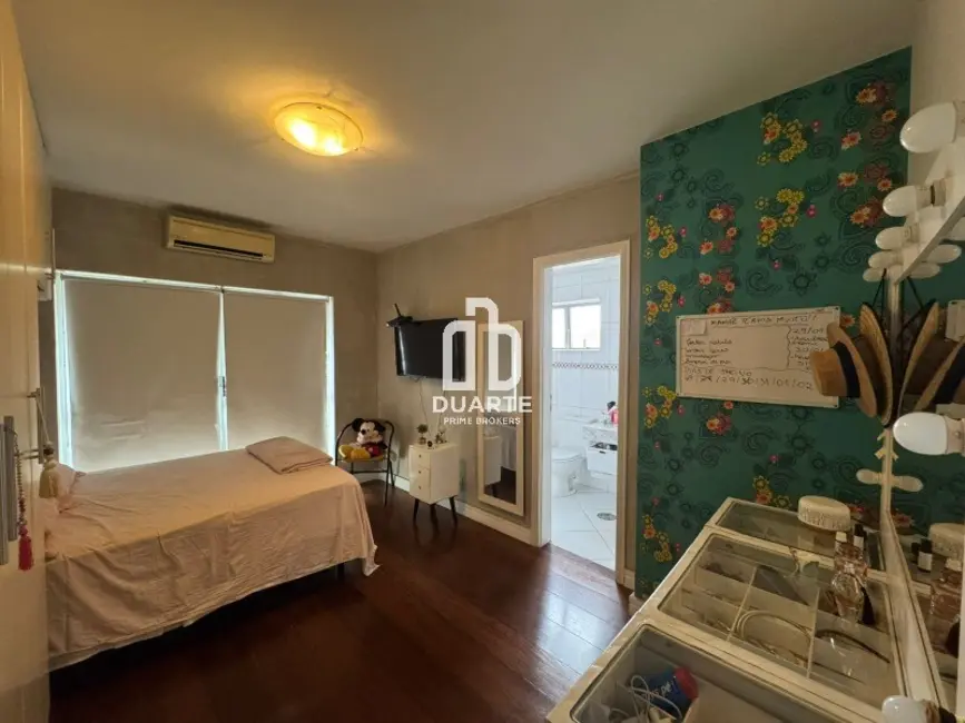 Apartamento com 3 quartos à venda, 293m2 em Centro, Sao Vicente - SP - imagem 8 Foto 8 de Apartamento com 3 quartos à venda, 293m2 em Centro, Sao Vicente - SP