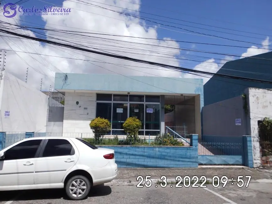 Foto 1 de Casa com 4 quartos para alugar, 429m2 em Centro, Aracaju - SE