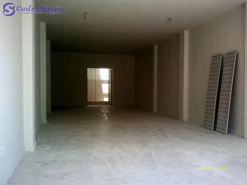 Casa com 2 quartos para alugar, 211m2 em Centro, Aracaju - SE - imagem 7 Foto 7 de Casa com 2 quartos para alugar, 211m2 em Centro, Aracaju - SE