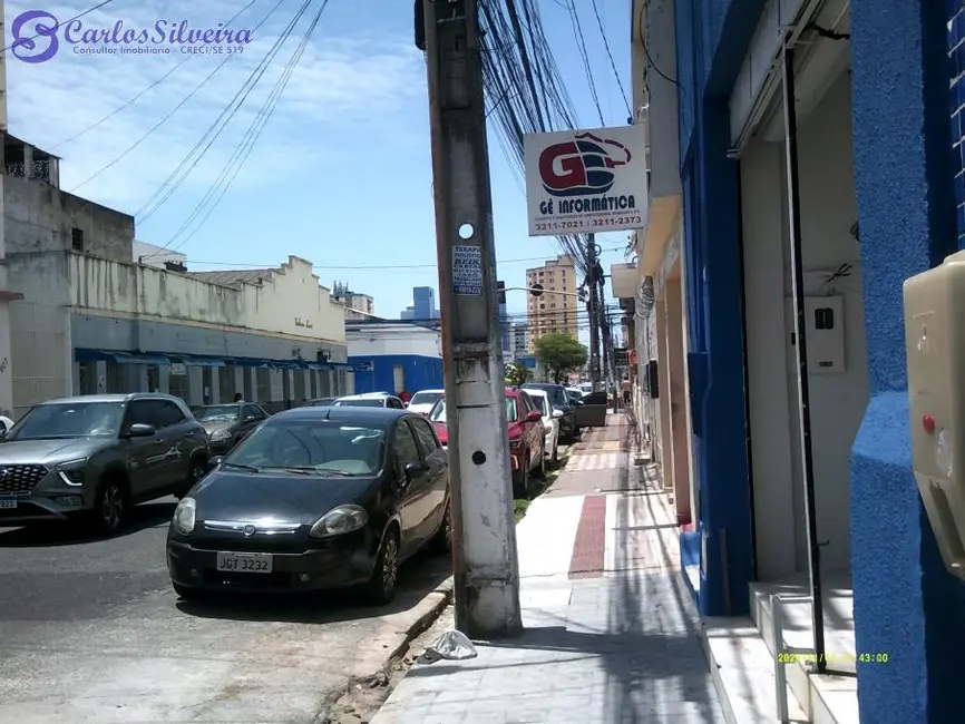 Casa com 2 quartos para alugar, 211m2 em Centro, Aracaju - SE - imagem 8 Foto 8 de Casa com 2 quartos para alugar, 211m2 em Centro, Aracaju - SE