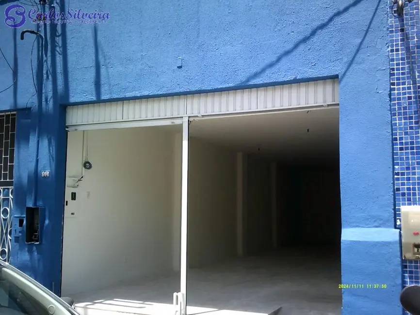 Casa com 2 quartos para alugar, 211m2 em Centro, Aracaju - SE - imagem 3 Foto 3 de Casa com 2 quartos para alugar, 211m2 em Centro, Aracaju - SE