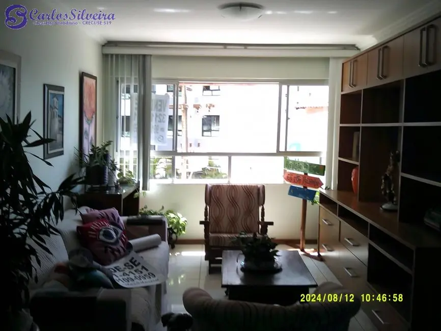 Foto 2 de Apartamento com 3 quartos à venda, 130m2 em Treze de Julho, Aracaju - SE