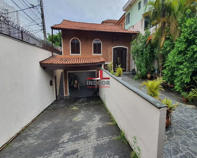 Foto 2 de Casa com 3 quartos para alugar, 170m2 em Vila Mazzei, São Paulo - SP
