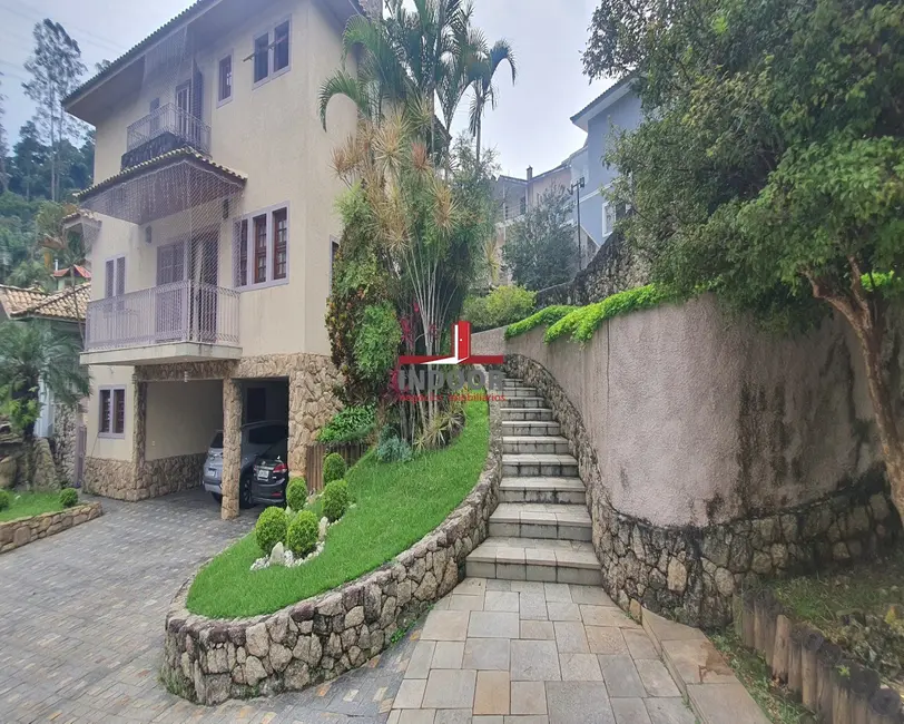 Foto 2 de Casa com 4 quartos à venda, 520m2 em Jardim Itatinga, São Paulo - SP