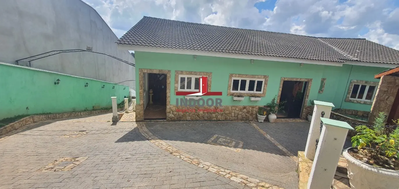 Foto 2 de Casa com 3 quartos à venda, 600m2 em Mairipora - SP