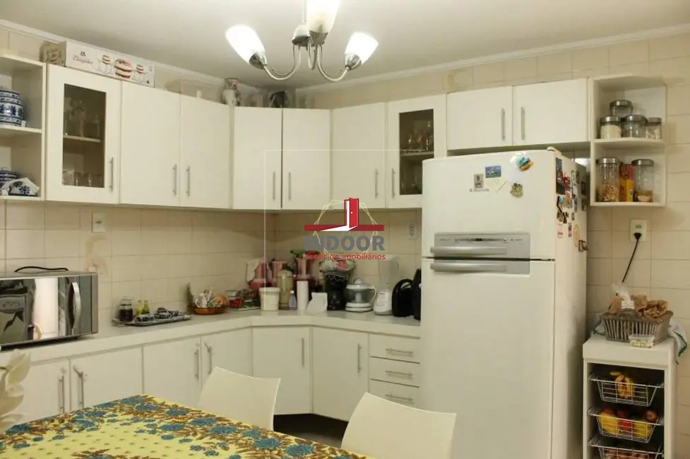 Casa com 3 quartos à venda, 185m2 em Água Fria, São Paulo - SP - imagem 4 Foto 4 de Casa com 3 quartos à venda, 185m2 em Água Fria, São Paulo - SP