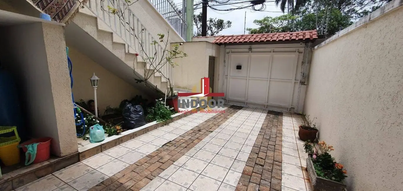 Foto 2 de Casa com 4 quartos à venda, 205m2 em Vila Pedra Branca, São Paulo - SP