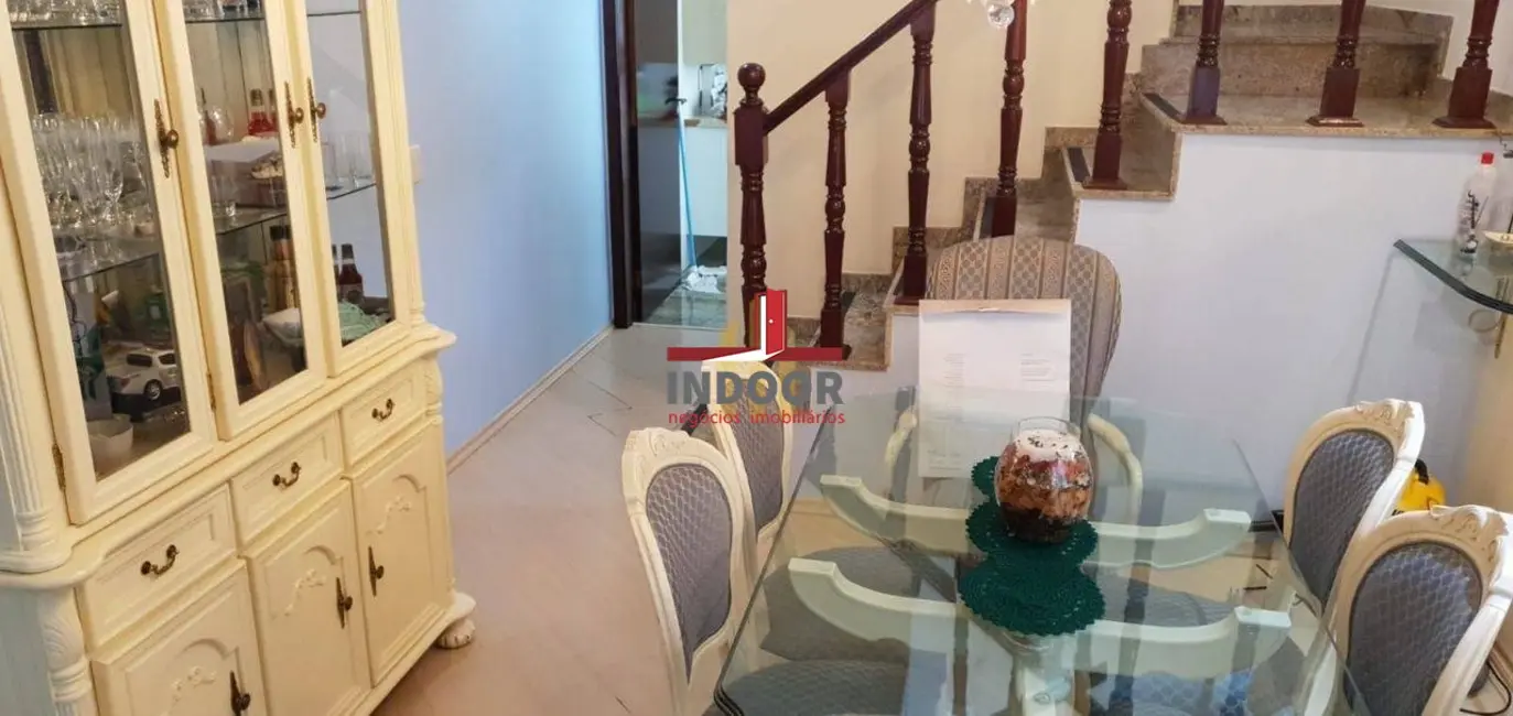 Foto 6 de Casa com 4 quartos à venda, 205m2 em Vila Pedra Branca, São Paulo - SP