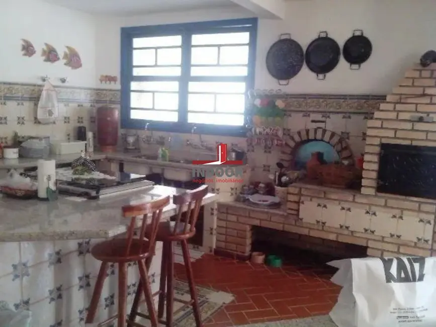 Foto 6 de Casa com 3 quartos à venda e para alugar, 850m2 em Mairipora - SP
