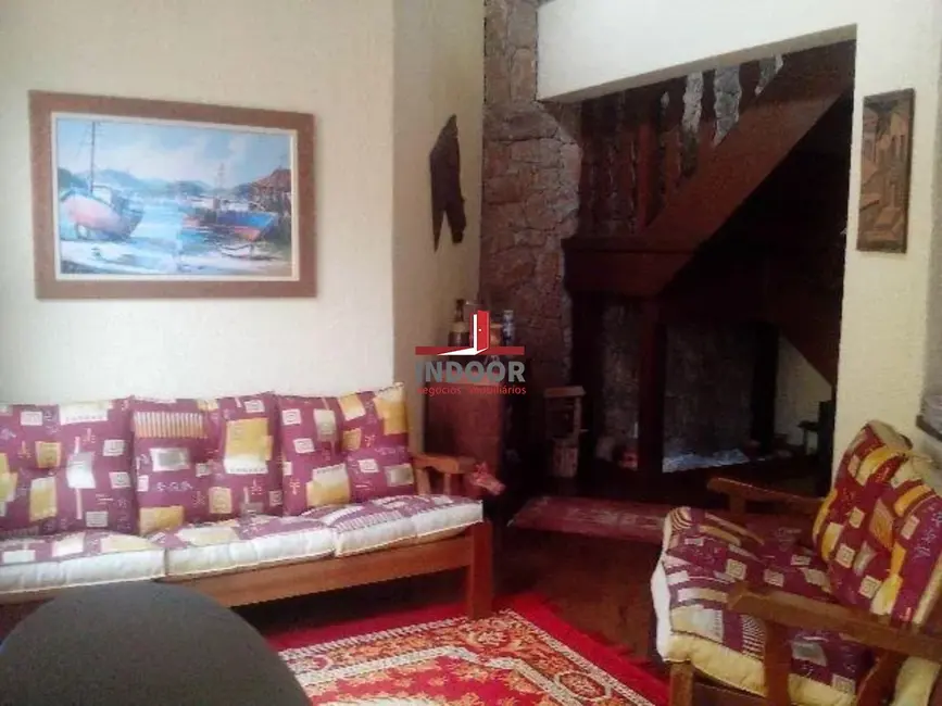 Foto 8 de Casa com 3 quartos à venda e para alugar, 850m2 em Mairipora - SP