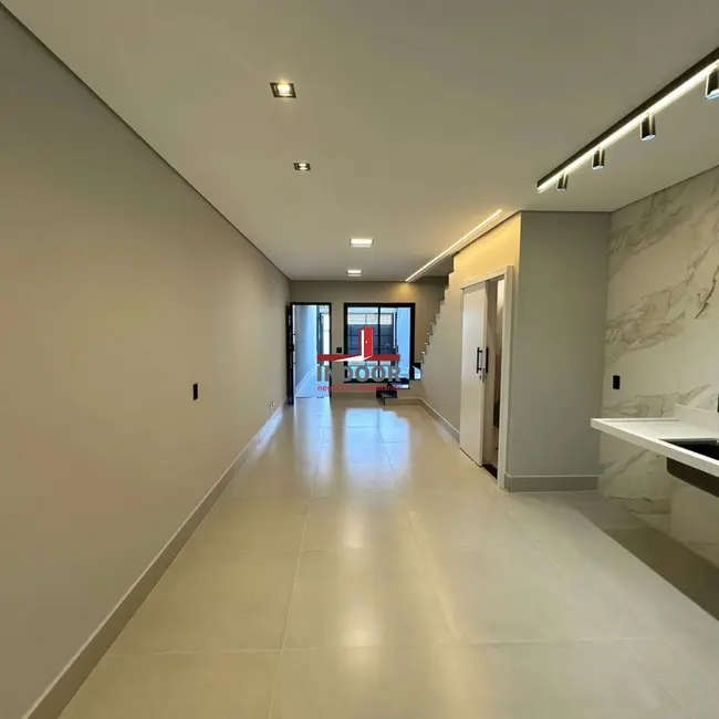 Foto 3 de Casa com 3 quartos à venda, 113m2 em Vila Gustavo, São Paulo - SP