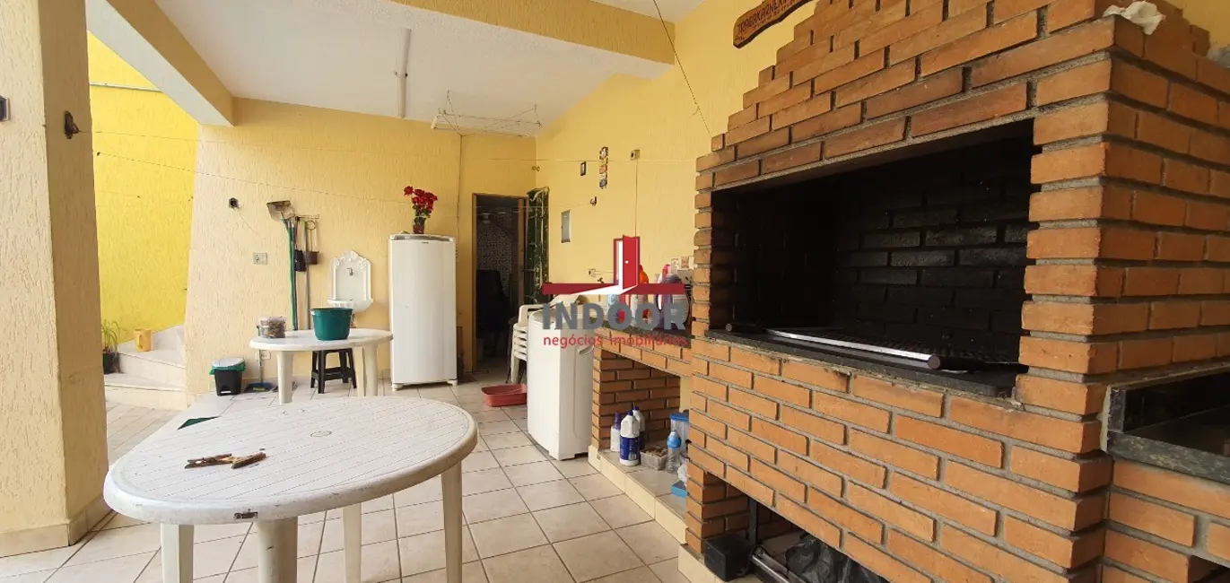 Casa com 4 quartos à venda, 180m2 em Vila Isolina Mazzei, São Paulo - SP - imagem 5 Foto 5 de Casa com 4 quartos à venda, 180m2 em Vila Isolina Mazzei, São Paulo - SP