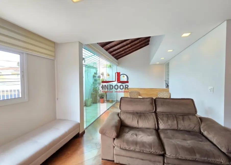 Foto 2 de Casa com 3 quartos à venda, 153m2 em Água Fria, São Paulo - SP