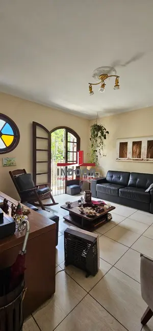 Foto 1 de Casa com 3 quartos à venda, 220m2 em Vila Pedra Branca, São Paulo - SP