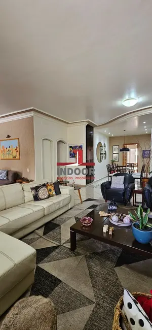 Foto 9 de Casa com 4 quartos à venda, 355m2 em Jardim Franca, São Paulo - SP