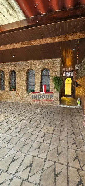 Foto 2 de Casa com 3 quartos à venda, 210m2 em Carandiru, São Paulo - SP