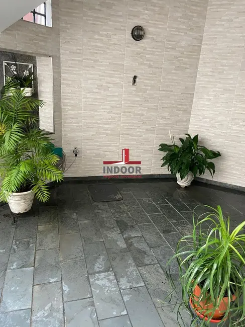 Foto 9 de Casa com 3 quartos à venda e para alugar, 242m2 em Vila Paiva, São Paulo - SP