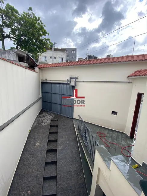 Foto 2 de Casa com 3 quartos à venda e para alugar, 242m2 em Vila Paiva, São Paulo - SP