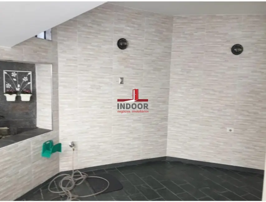 Foto 8 de Casa com 3 quartos à venda e para alugar, 242m2 em Vila Paiva, São Paulo - SP