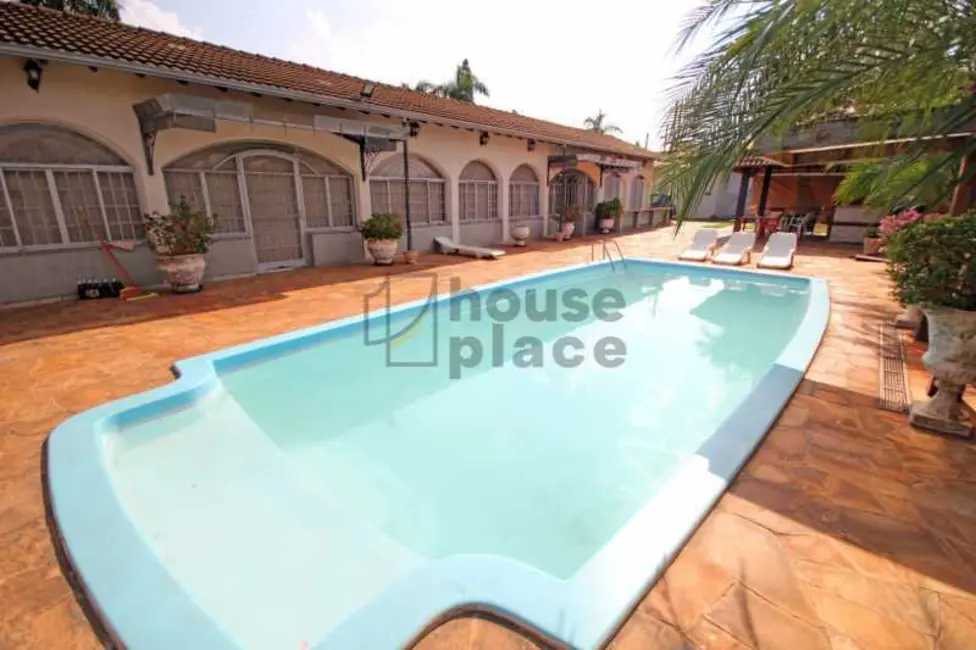 Casa com 2 quartos à venda, 331m2 em Olimpia - SP - imagem 3 Foto 3 de Casa com 2 quartos à venda, 331m2 em Olimpia - SP