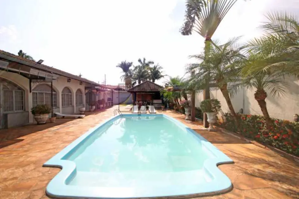 Casa com 2 quartos à venda, 331m2 em Olimpia - SP - imagem 8 Foto 8 de Casa com 2 quartos à venda, 331m2 em Olimpia - SP