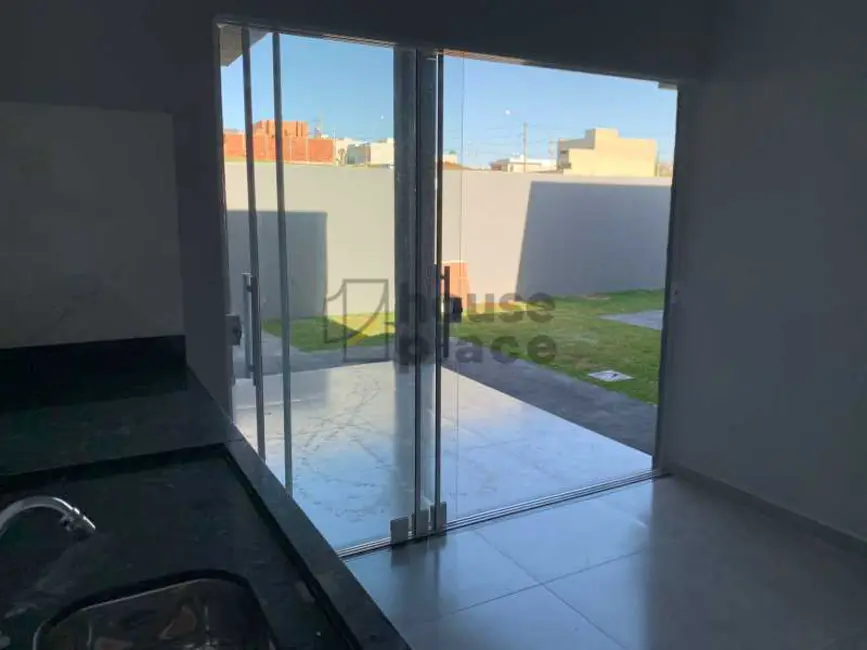 Foto 2 de Casa de Condomínio com 3 quartos à venda, 130m2 em Bady Bassitt - SP