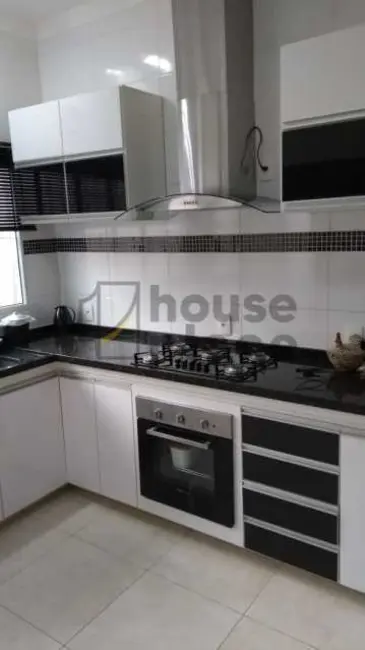 Foto 4 de Casa com 3 quartos à venda, 112m2 em Bady Bassitt - SP