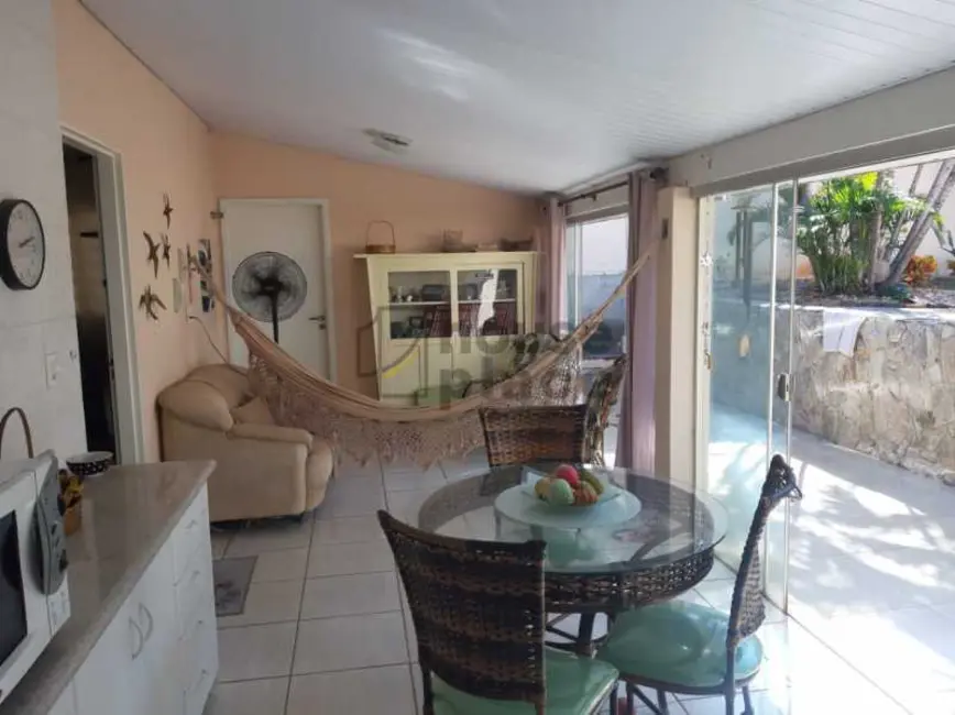 Foto 6 de Casa com 4 quartos à venda, 165m2 em Bady Bassitt - SP