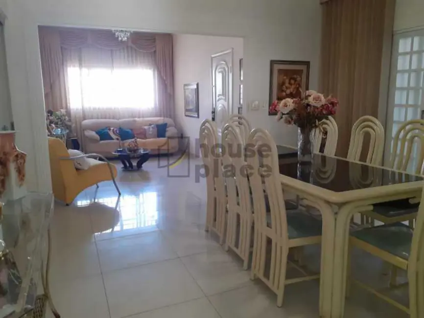 Foto 7 de Casa com 4 quartos à venda, 165m2 em Bady Bassitt - SP
