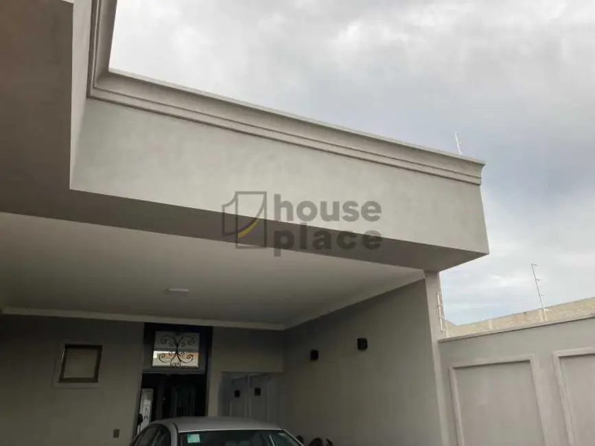 Foto 2 de Casa com 3 quartos à venda, 210m2 em Bady Bassitt - SP